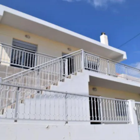 Bellavista House In Rhodes *